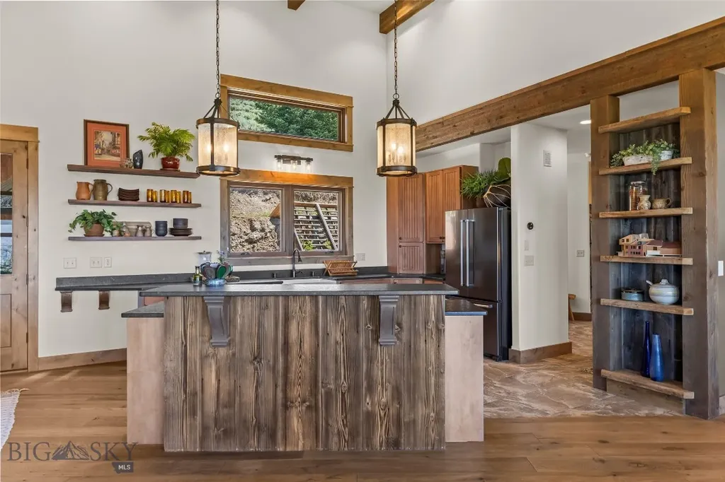 8937 Sandy Creek Lane Bozeman MT 59715