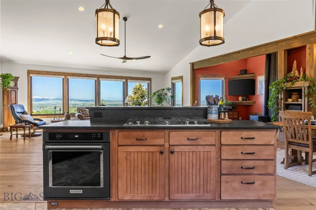 8937 Sandy Creek Lane Bozeman MT 59715