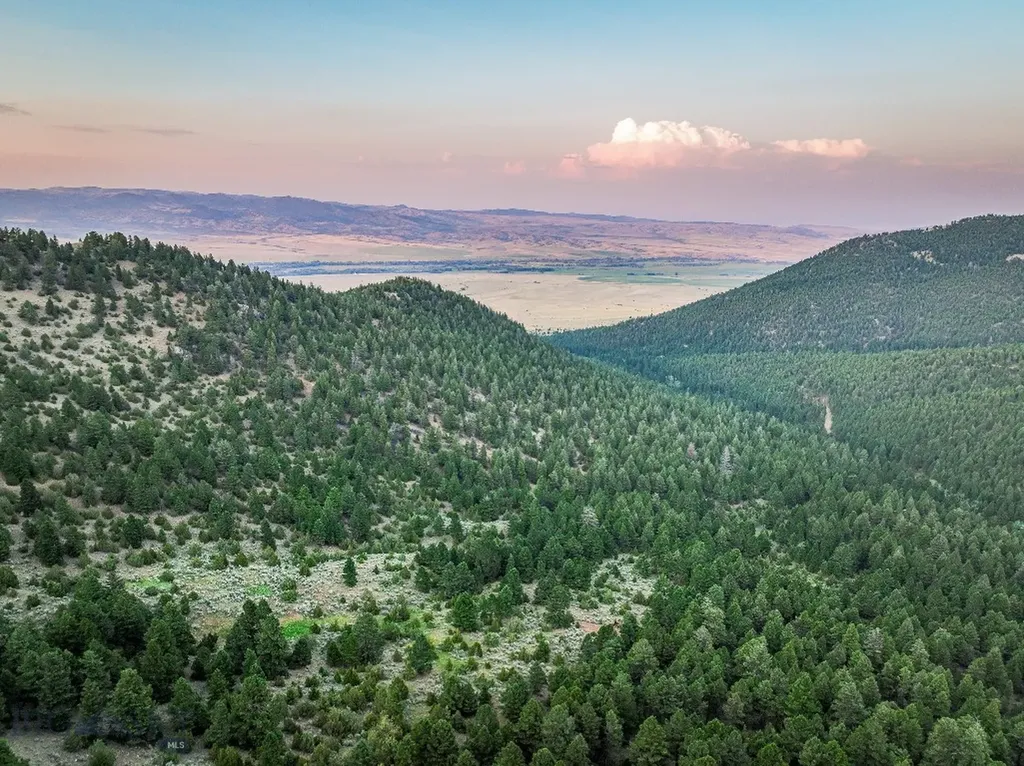 Nhn Quintana Lane Boulder MT 59632
