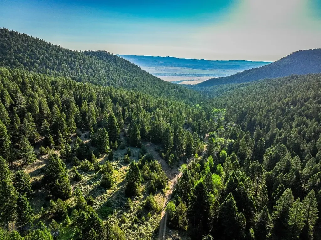 Nhn Quintana Lane Boulder MT 59632
