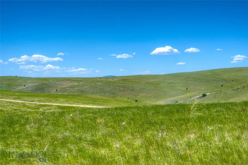 Lot 170 Tbd Hilltop Manhattan MT 59741