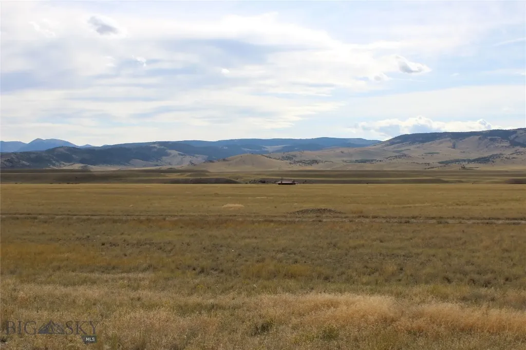 Lot 70 Sphinx Mountain Sub Cameron MT 59720