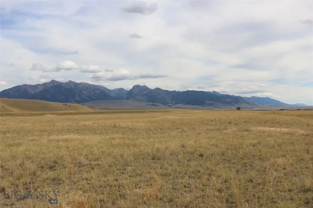 Lot 70 Sphinx Mountain Sub Cameron MT 59720
