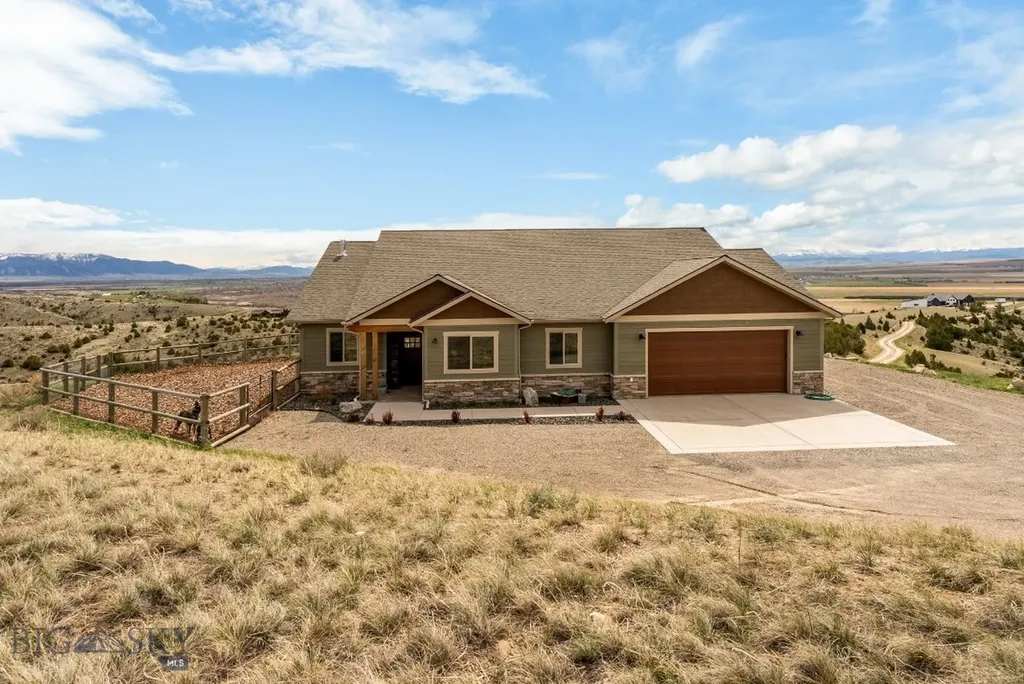 100 Saddle Ridge Manhattan MT 59741