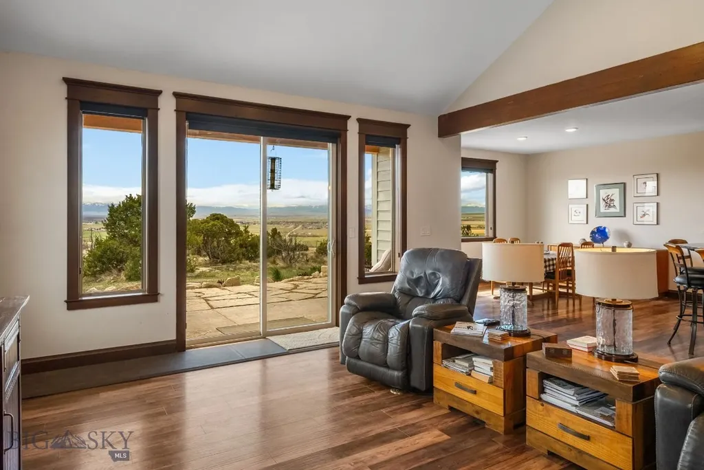 100 Saddle Ridge Manhattan MT 59741