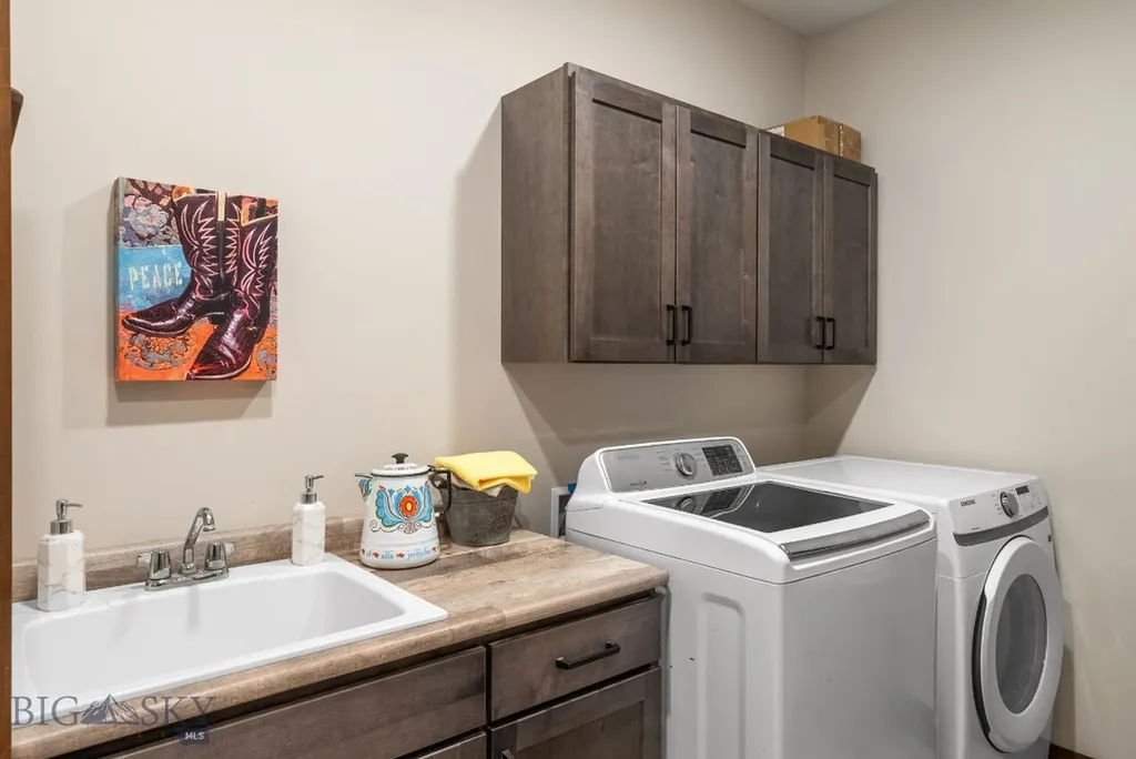 100 Saddle Ridge Manhattan MT 59741
