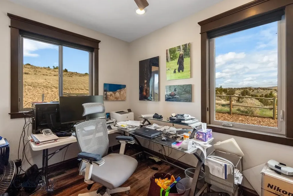 100 Saddle Ridge Manhattan MT 59741