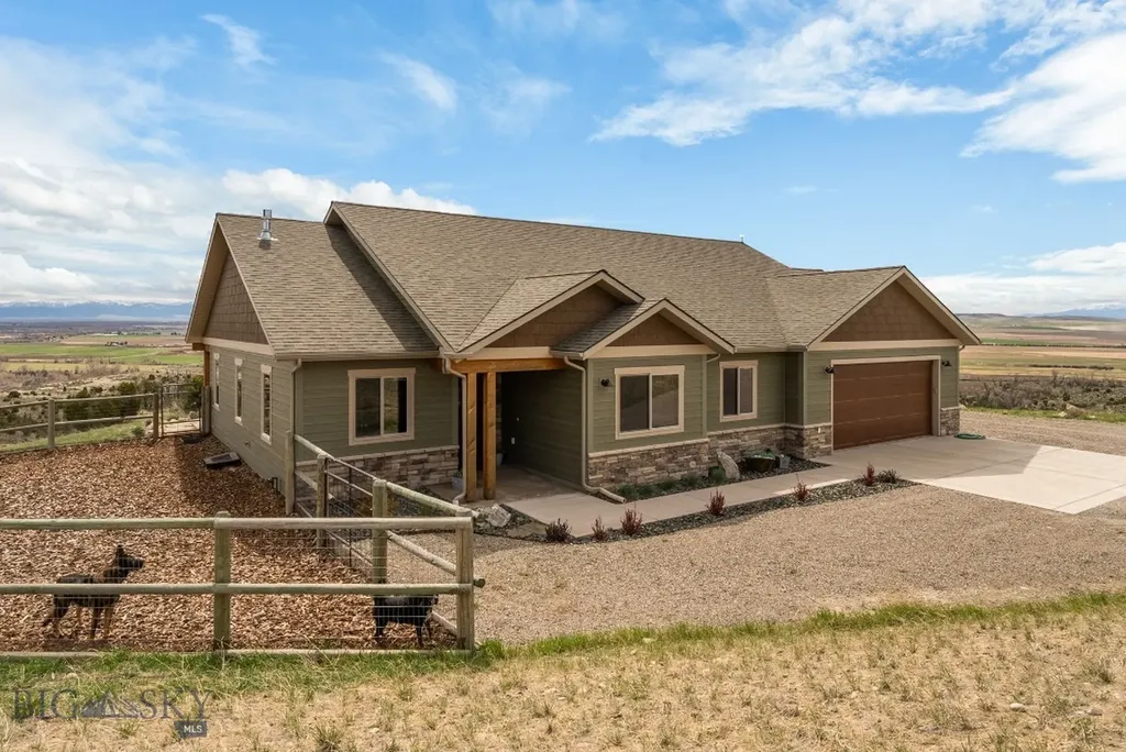 100 Saddle Ridge Manhattan MT 59741