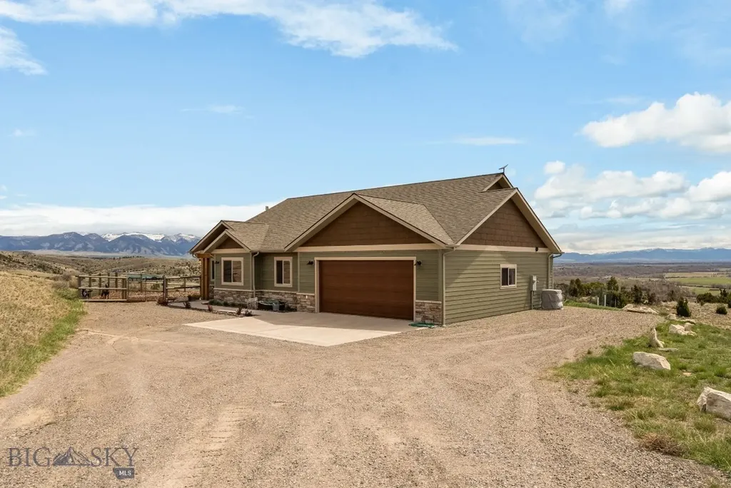 100 Saddle Ridge Manhattan MT 59741