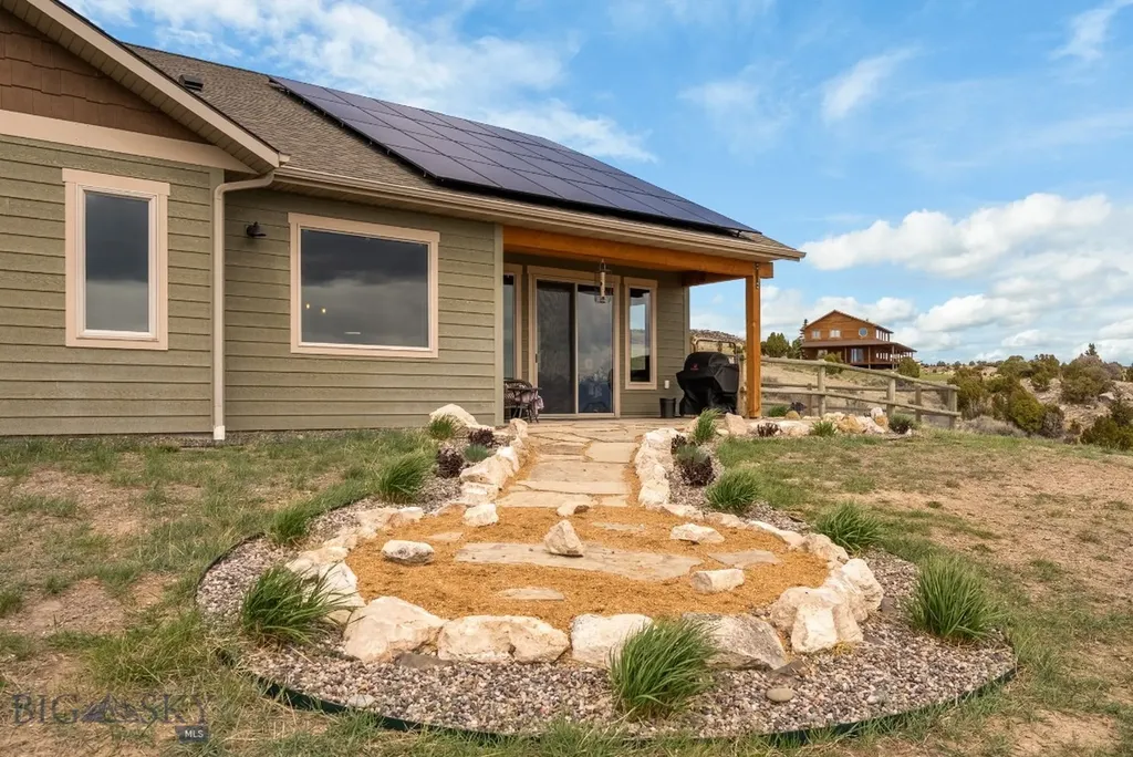 100 Saddle Ridge Manhattan MT 59741