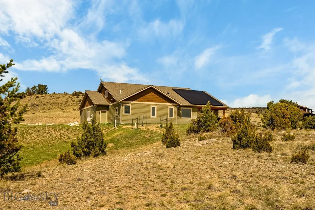 100 Saddle Ridge Manhattan MT 59741