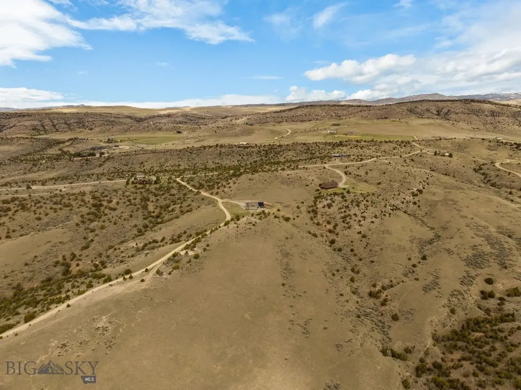 100 Saddle Ridge Manhattan MT 59741