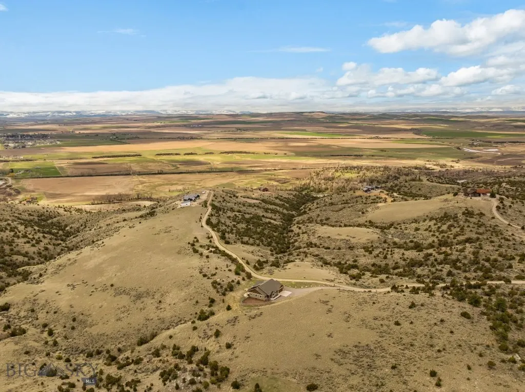 100 Saddle Ridge Manhattan MT 59741