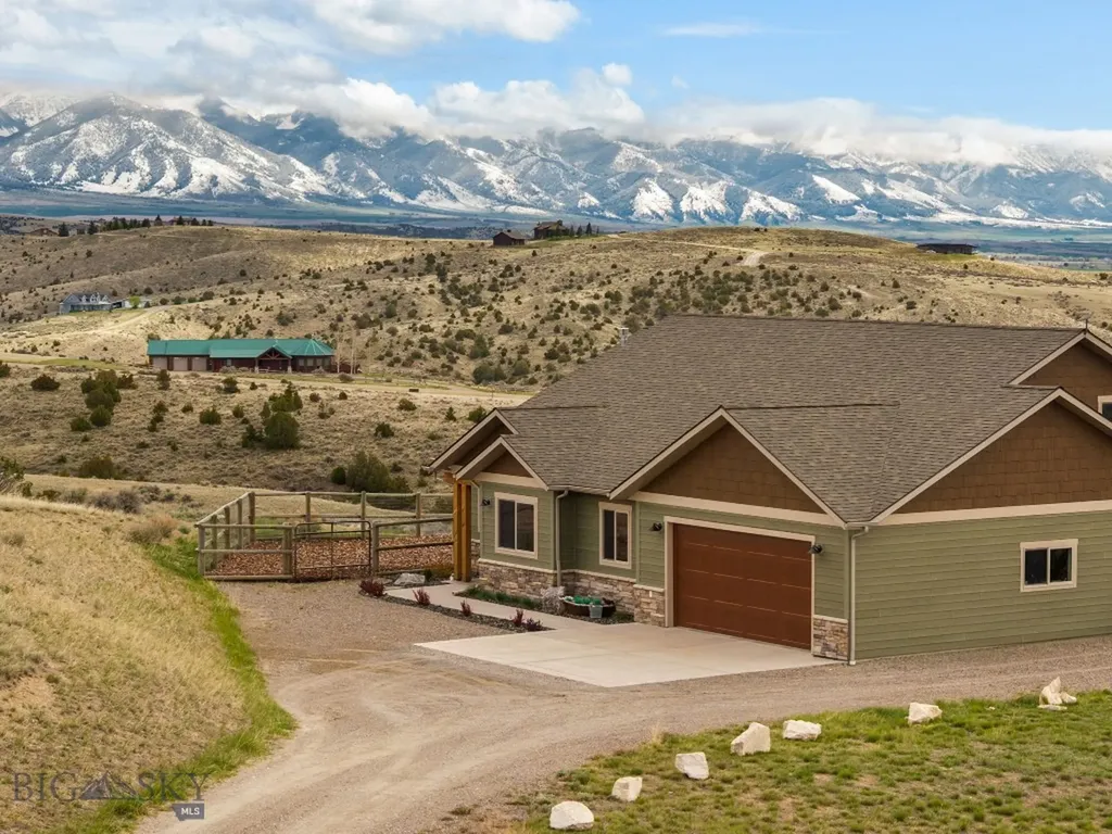 100 Saddle Ridge Manhattan MT 59741