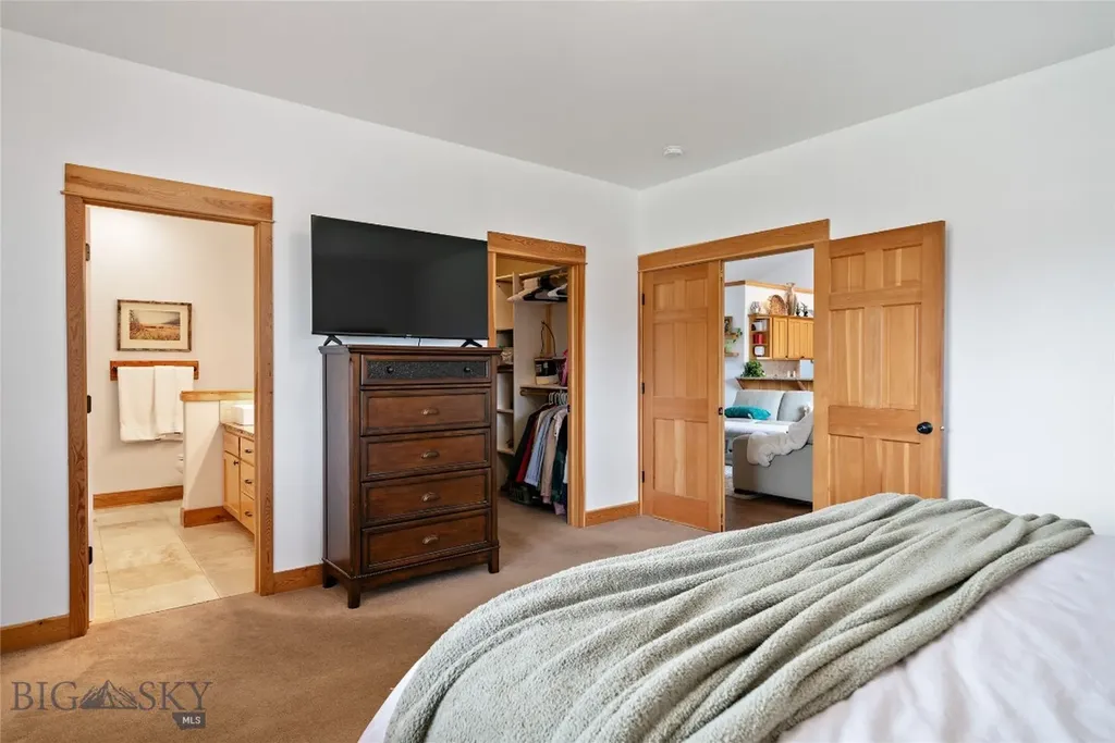16 Harvester Lane Belgrade MT 59714