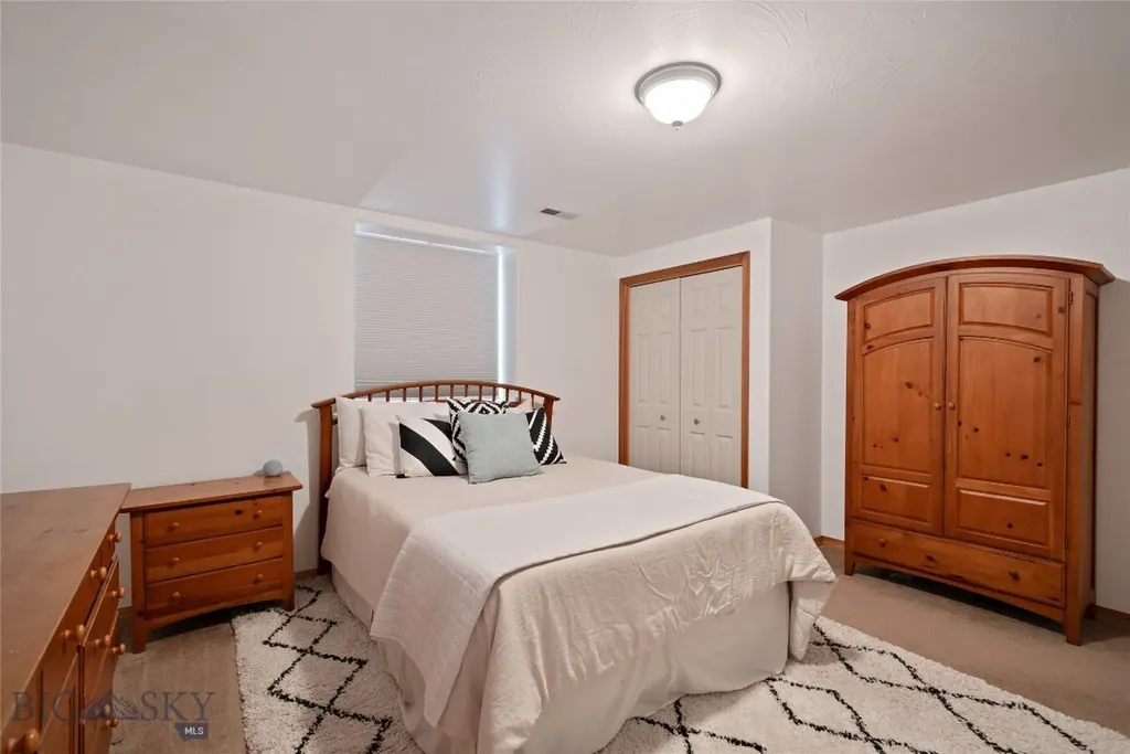 16 Harvester Lane Belgrade MT 59714