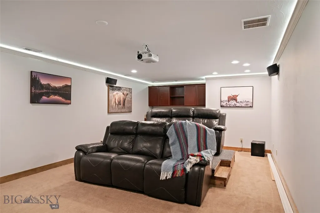 16 Harvester Lane Belgrade MT 59714