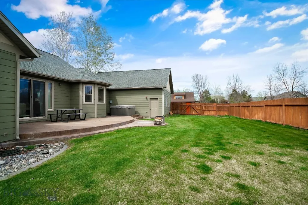16 Harvester Lane Belgrade MT 59714