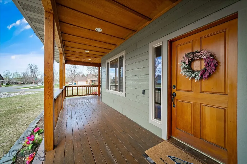 16 Harvester Lane Belgrade MT 59714