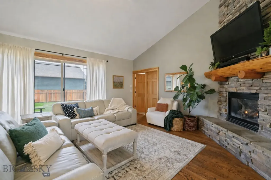 16 Harvester Lane Belgrade MT 59714