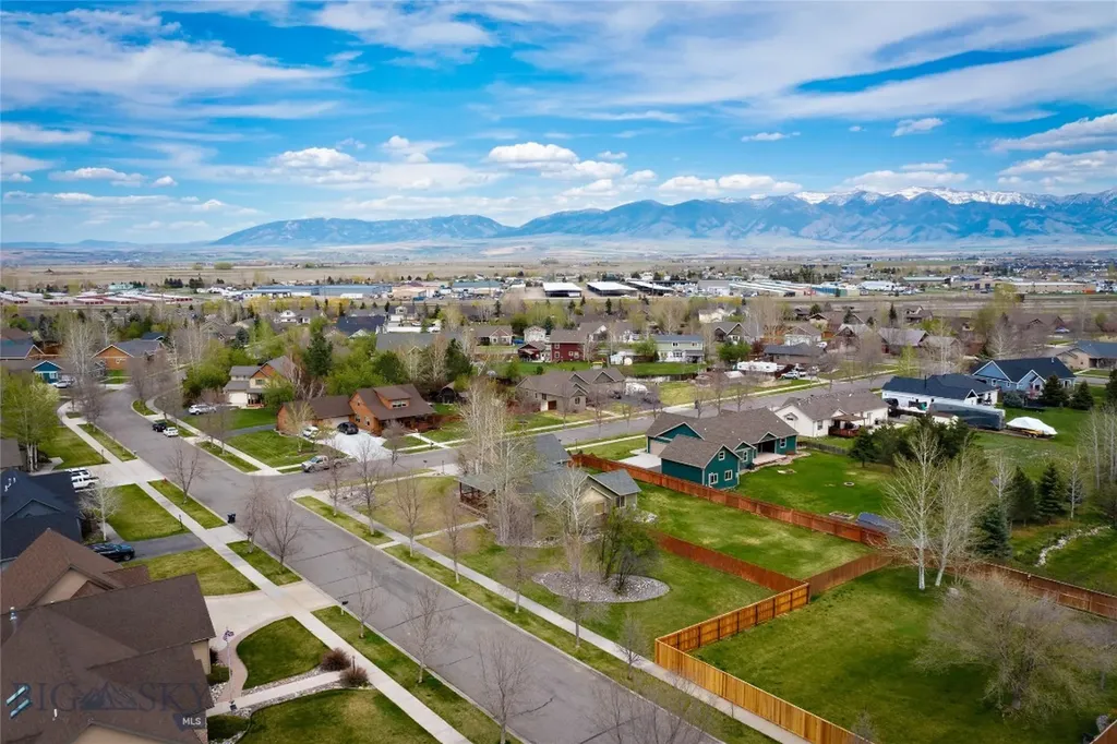 16 Harvester Lane Belgrade MT 59714