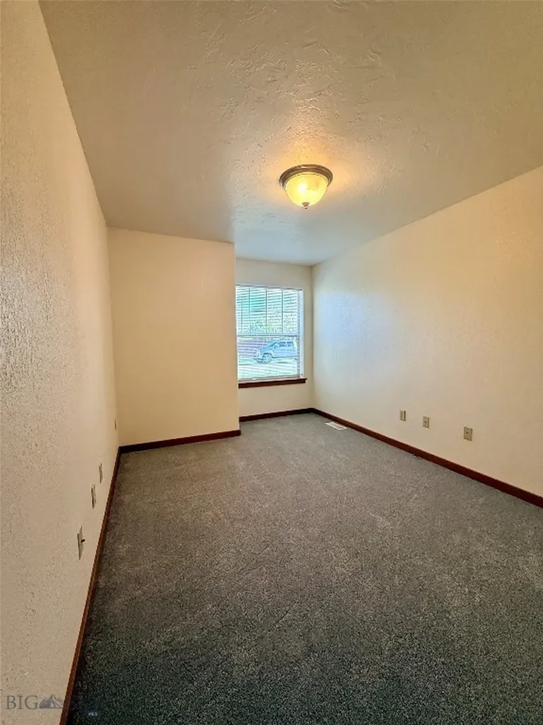4662 Glenwood Drive Bozeman MT 59718