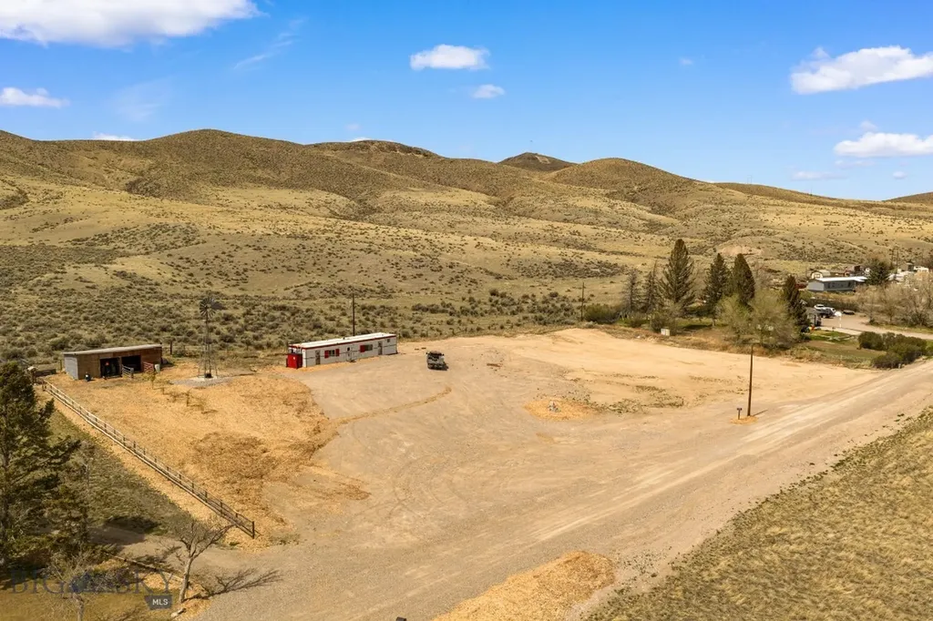 1320 Lovers Leap Road Dillon MT 59725