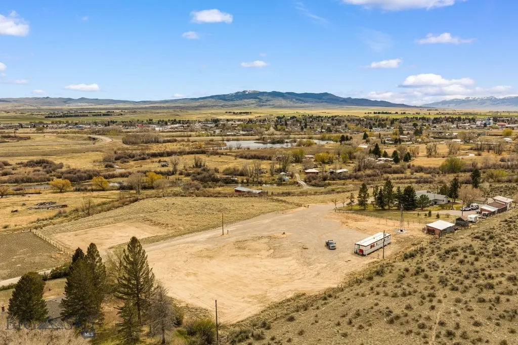 1320 Lovers Leap Road Dillon MT 59725