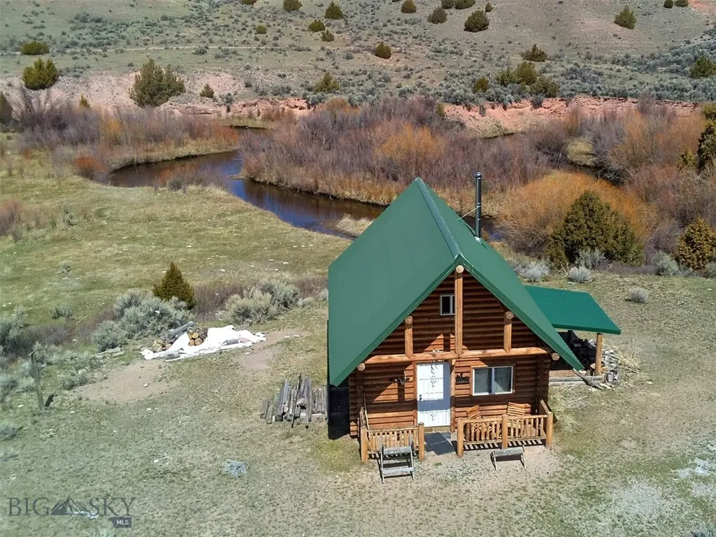 6275 Lower Grasshopper Road Dillon MT 59725