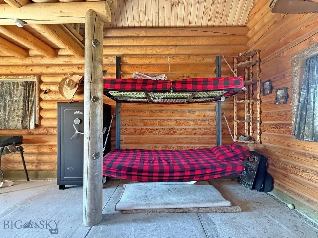 6275 Lower Grasshopper Road Dillon MT 59725
