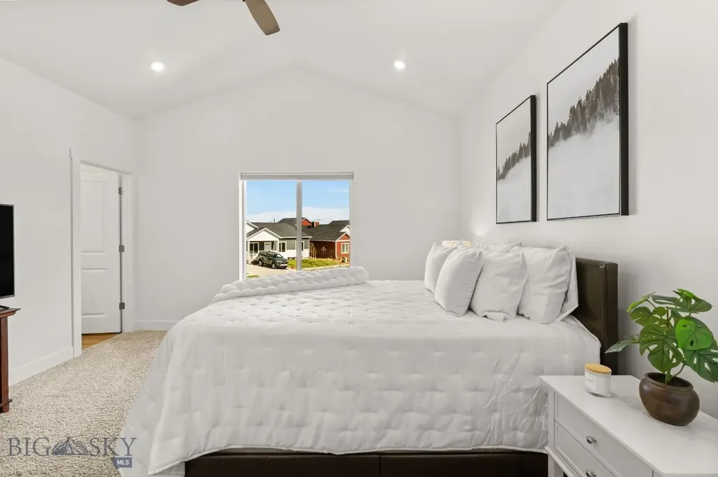 707 Thrice Loop Belgrade MT 59714