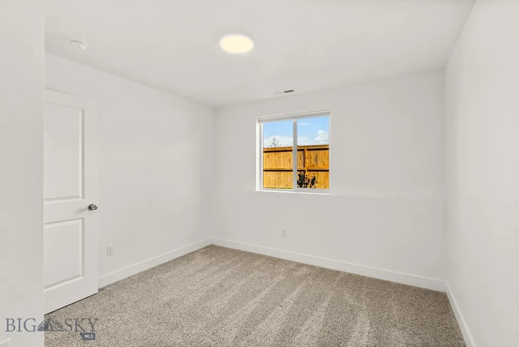 707 Thrice Loop Belgrade MT 59714