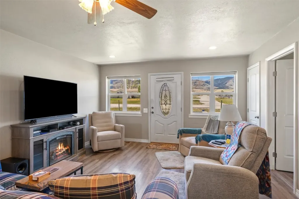 13 Sage Brush Lane Townsend MT 59644