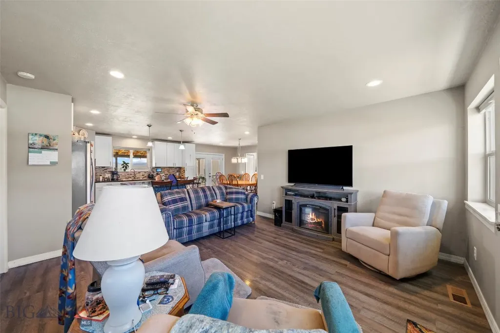 13 Sage Brush Lane Townsend MT 59644