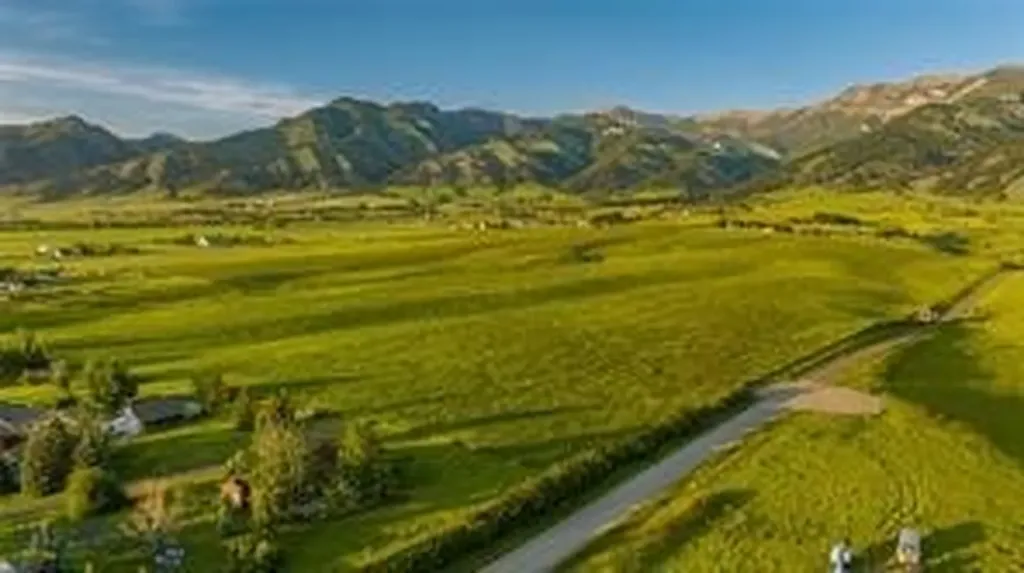 555 Glory Lane Bozeman MT 59715