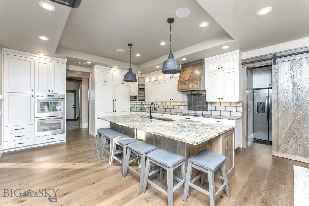 555 Glory Lane Bozeman MT 59715