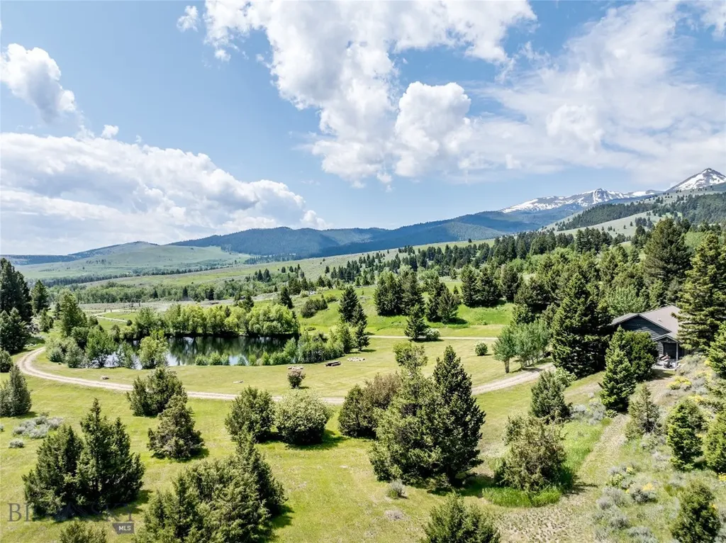 952 N Meadow Creek Road Mcallister MT 59740