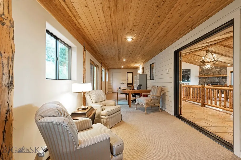 952 N Meadow Creek Road Mcallister MT 59740