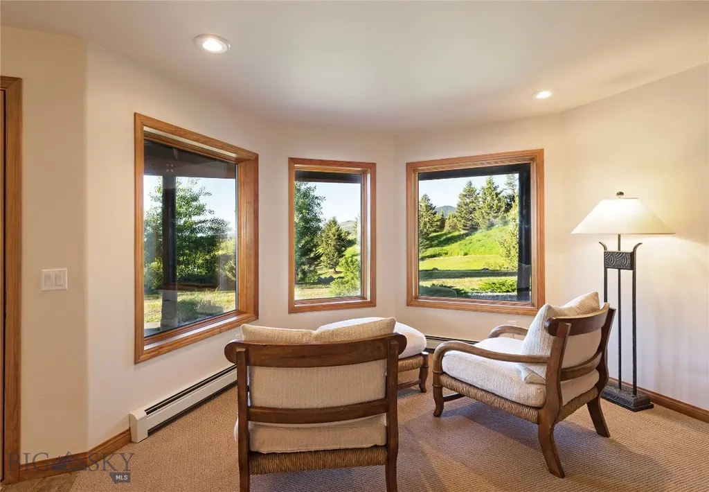 952 N Meadow Creek Road Mcallister MT 59740