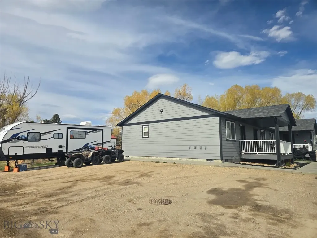 305 Boundary Street Sheridan MT 59749