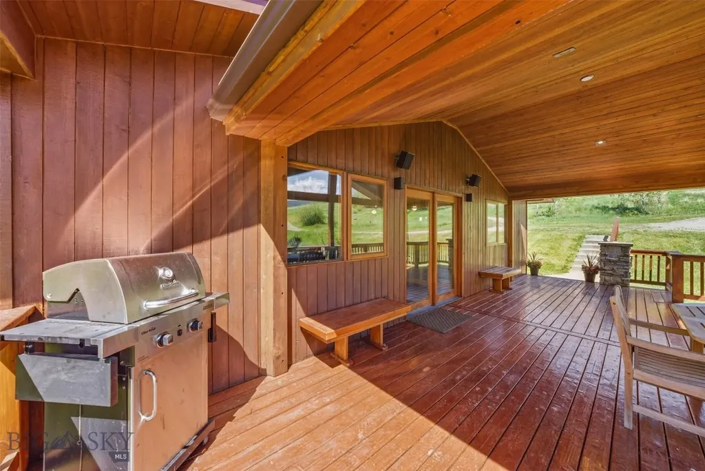 761 Sunny Bear Road Bozeman MT 59715