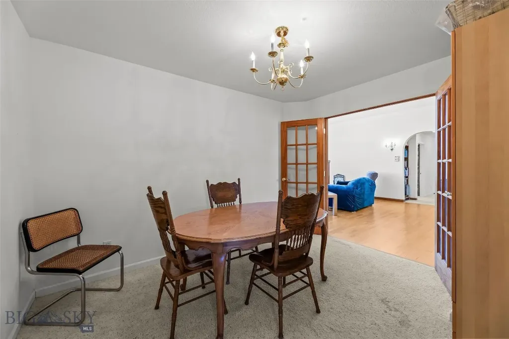 6 Rock View Lane Emigrant MT 59027