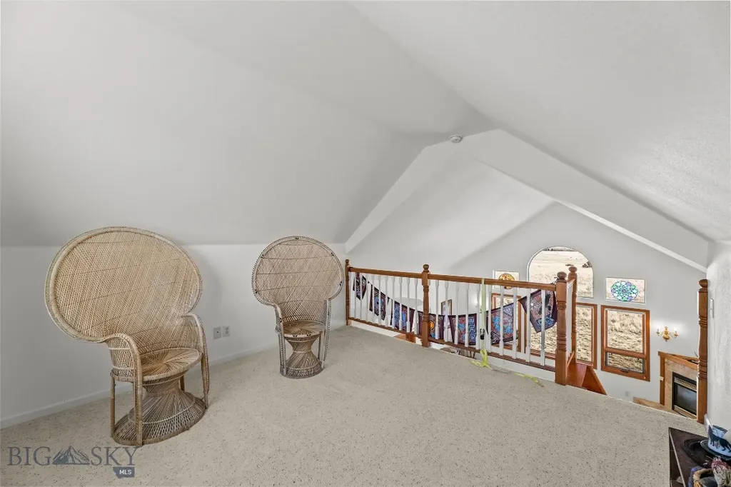 6 Rock View Lane Emigrant MT 59027