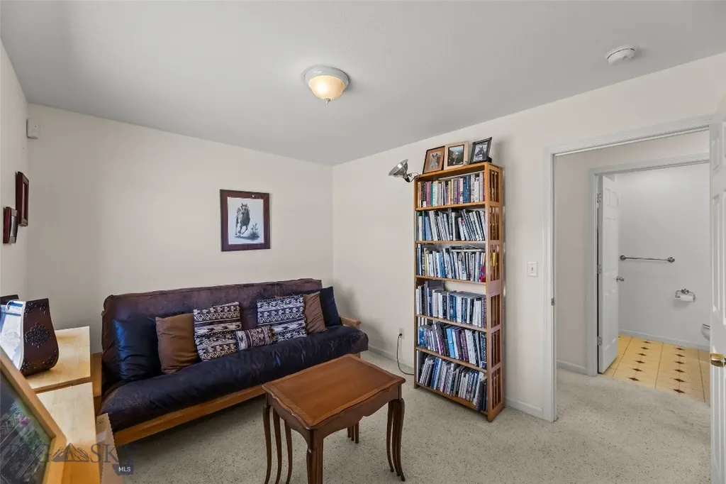 6 Rock View Lane Emigrant MT 59027