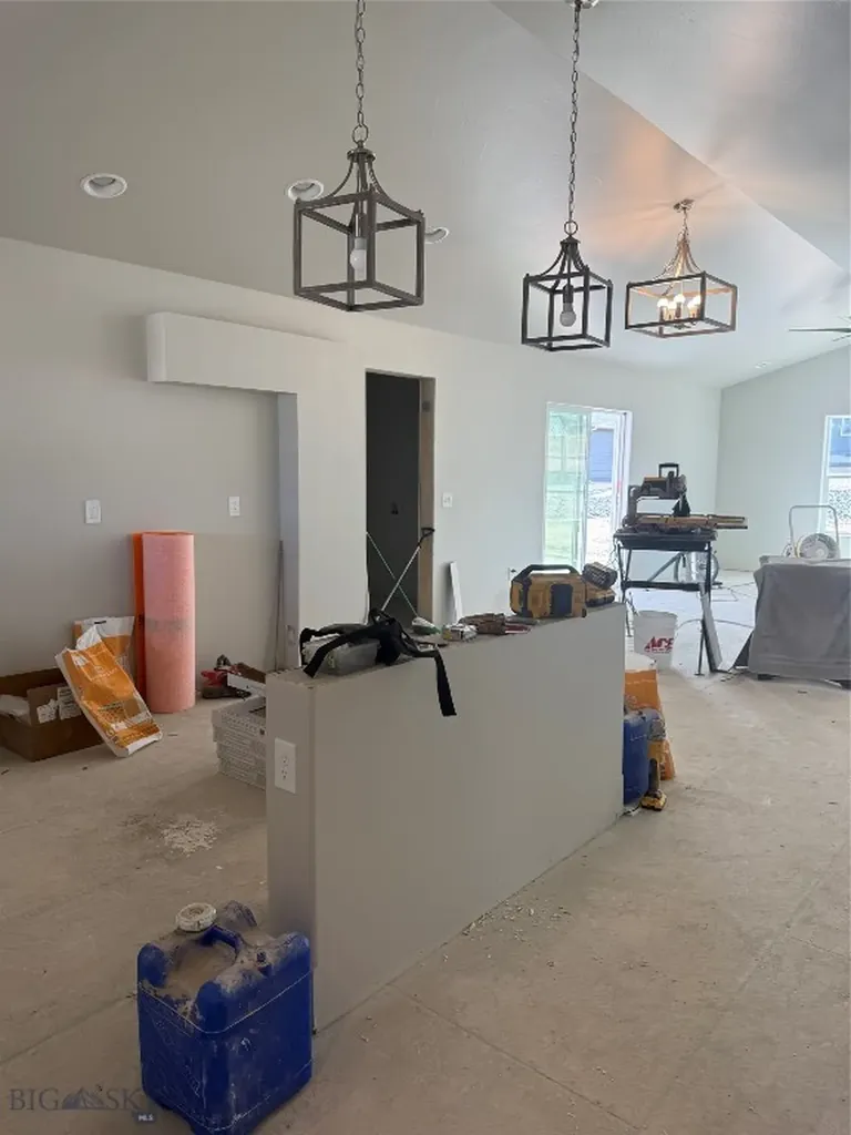 258 Avon Circle Butte MT 59701