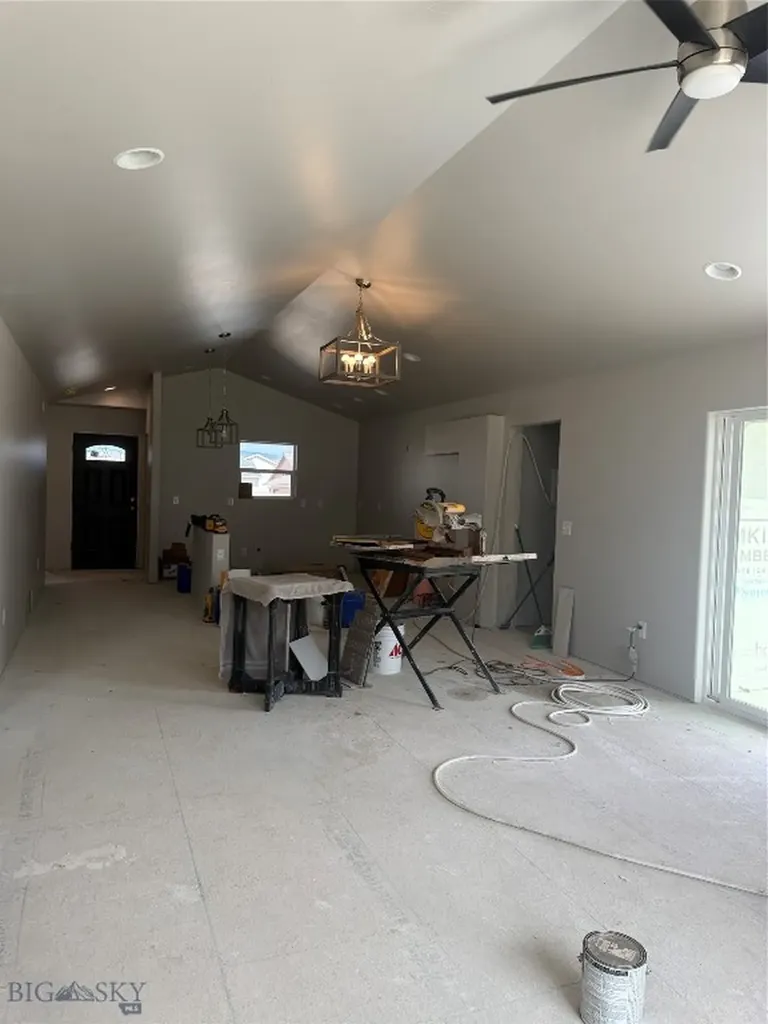 258 Avon Circle Butte MT 59701