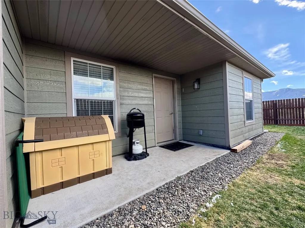 1220 W Reservoir Street Livingston MT 59047