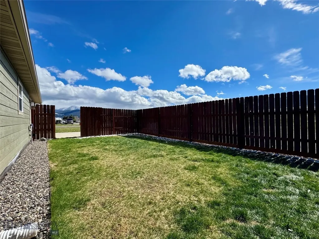 1220 W Reservoir Street Livingston MT 59047