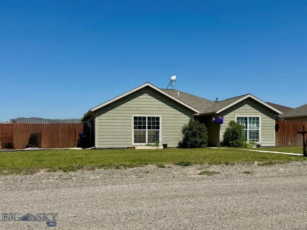 1220 W Reservoir Street Livingston MT 59047