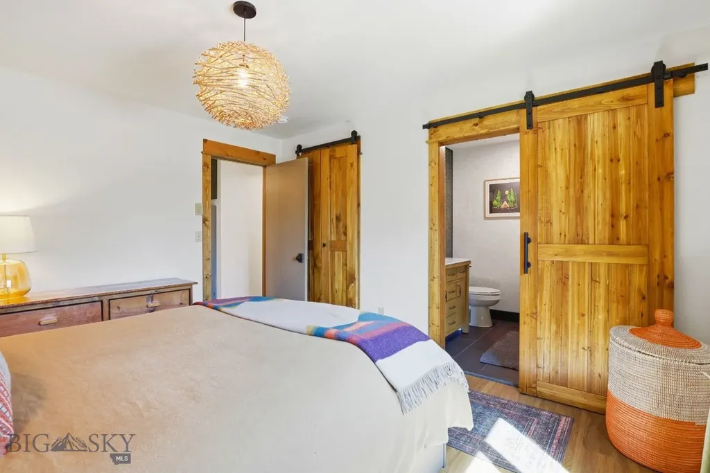 80 Aspen Leaf Big Sky MT 59716